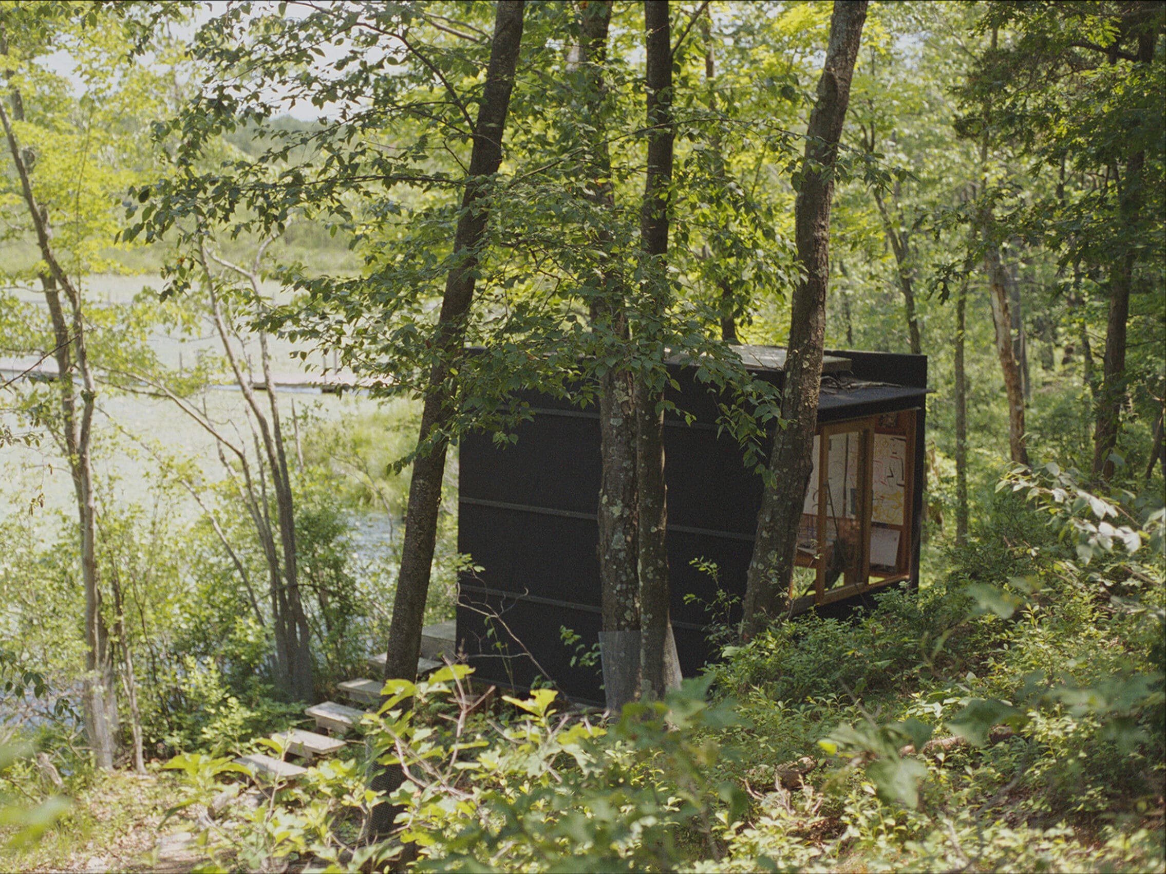 Round Lake Hut